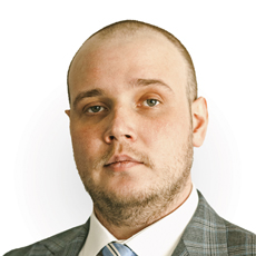 Александр Колобов