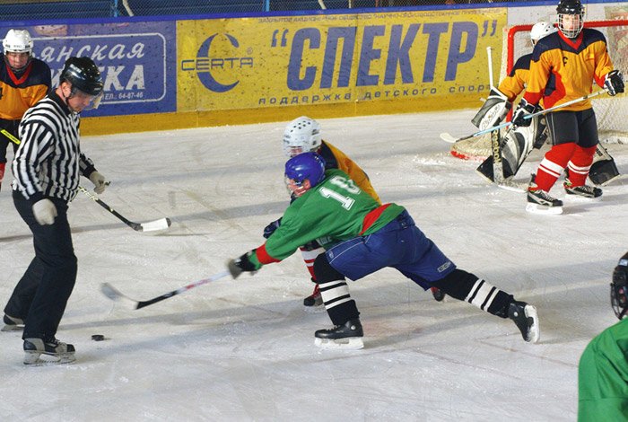 Детская сборная команды "Сокол" получает поддержку для участия в соревнованиях и спортивных сборах